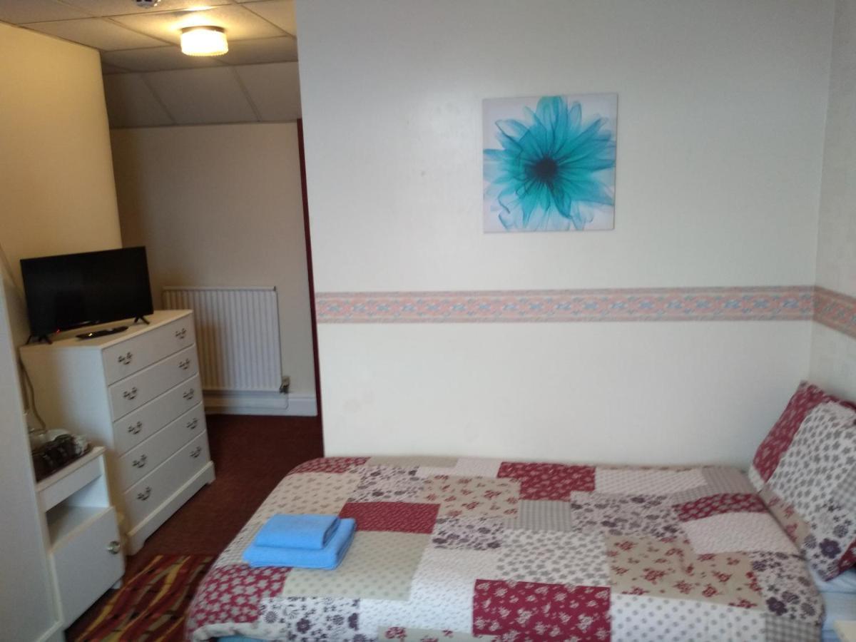 Southview Hotel Blackpool Bagian luar foto