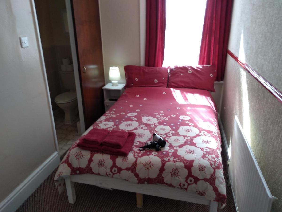 Southview Hotel Blackpool Bagian luar foto