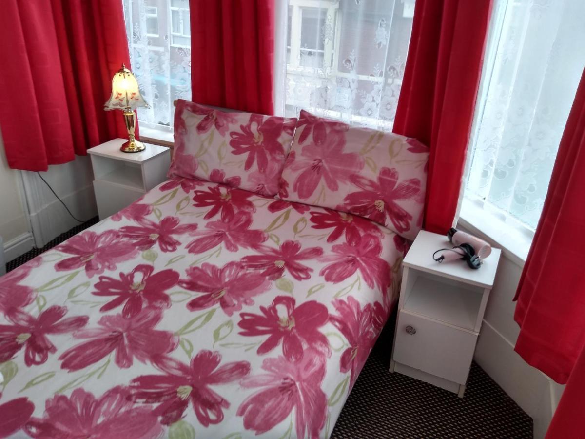 Southview Hotel Blackpool Bagian luar foto